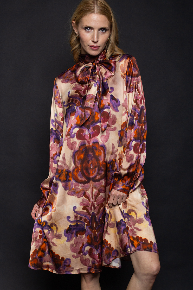 Damenkleid